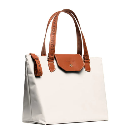 Essential Medium Bag